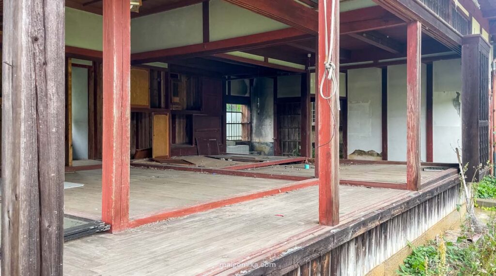 old traditional japanese house with open floor plan, one of the abandoned houses called an akiya