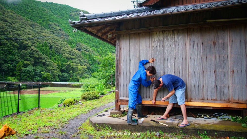 9 Things We Do to Prepare for Typhoons in Our Japanese House